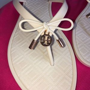 Tory Burch White Flip Flop Sandals size 9